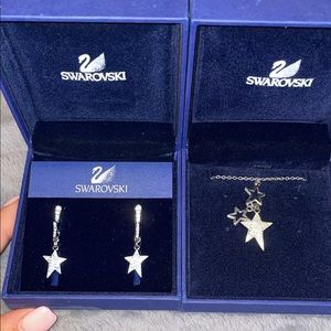 Swarovski crystal star set necklace and earrings.